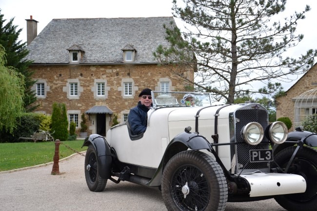 Circuits Auto/Tourisme au départ du Château de Labro